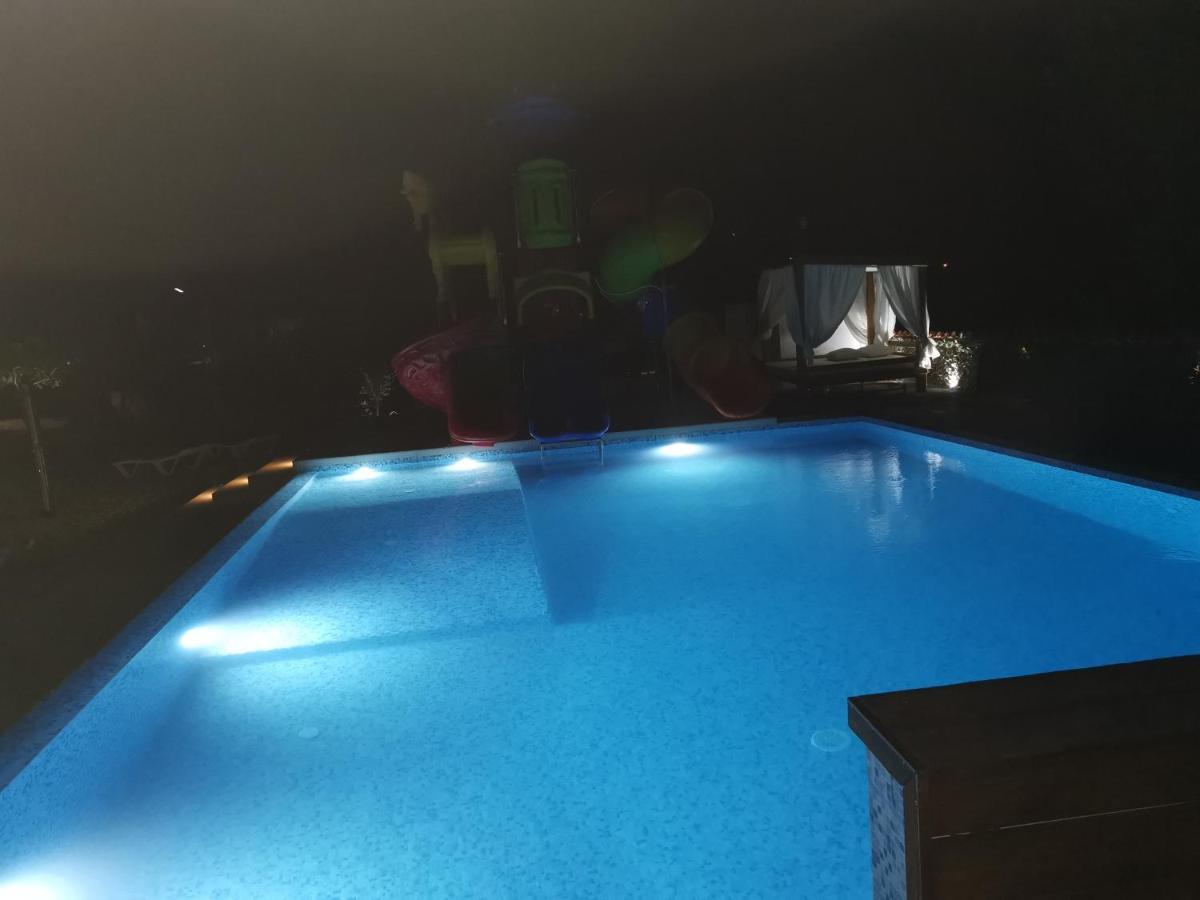 Camping Volme Banjole Exterior photo